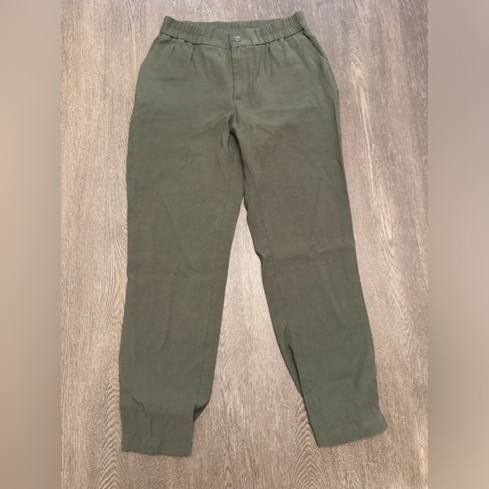 A NEW DAY OLIVE GREEN JOGGER BUSINESS CASUAL PANTS - Size Small SKU:280